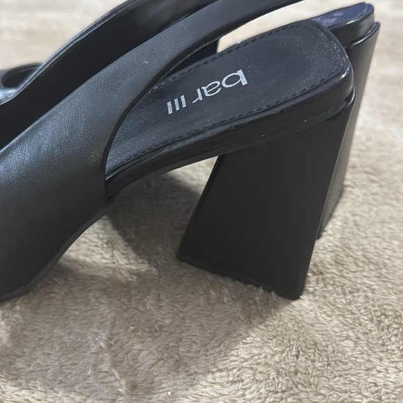 Bar III NWOB Black Sling Back Triangle Block Heels - Picture 7 of 8